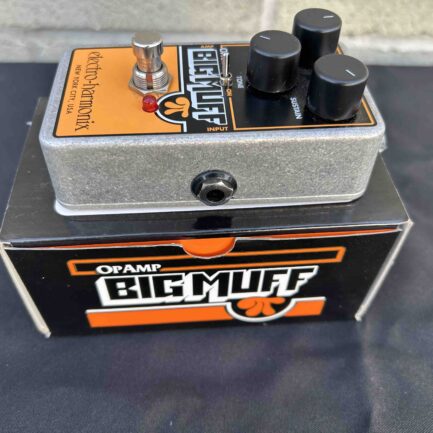 ELECTRO-HARMONIX BIG MUFF FUZZ PEDAL (NEW)