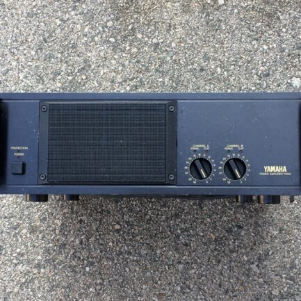 YAMAHA STUDIO STEREO AMPLIFIER P2250 VINTAGE (USED)